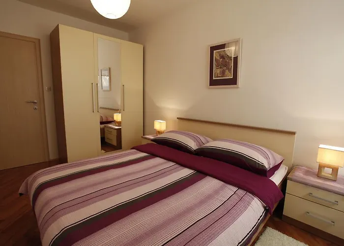 Vallamar Free Parking Zadar